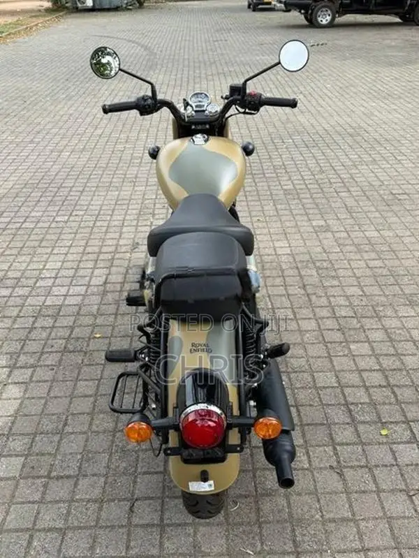 Royal Enfield Classic 350 Commando sand 2026