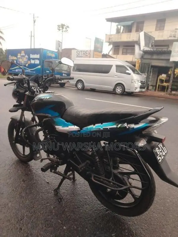 Bajaj Discover 125 2025