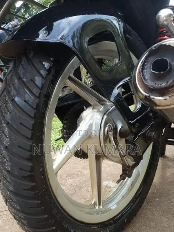 Bajaj Discover 125 2006