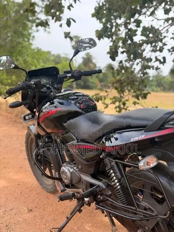 Bajaj Pulsar 150 2018