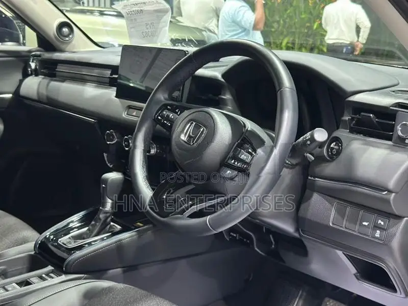 Honda Vezel Z premium 2024
