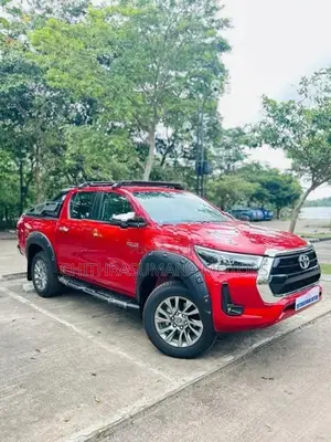 Toyota Hilux 2.8 L Turbo 2025