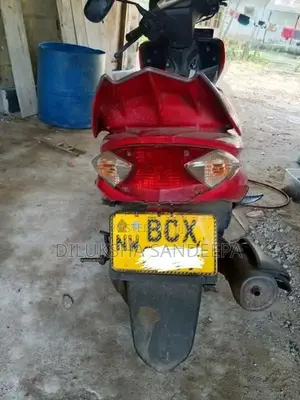 Yamaha RayZR 2015