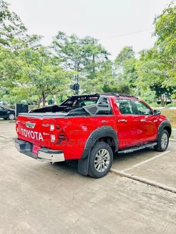 Toyota Hilux 2.8 L Turbo 2025