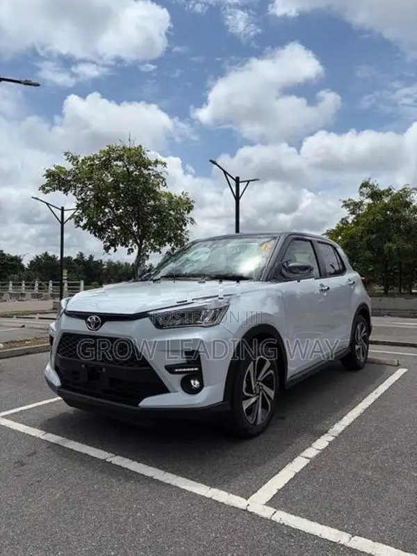 Toyota Raize Z 1000cc Turbo 2025