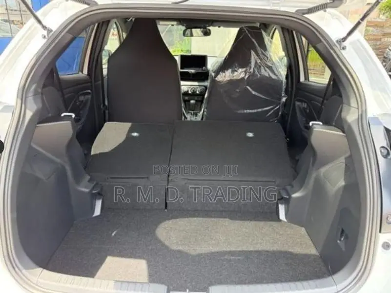 Toyota Yaris X Grade 2026