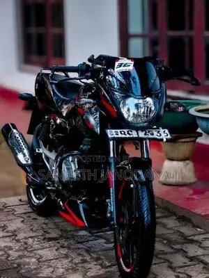 Bajaj Pulsar 150 2015