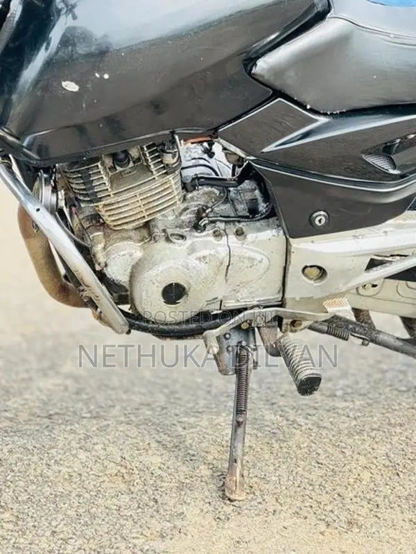 Bajaj Pulsar 150 2009