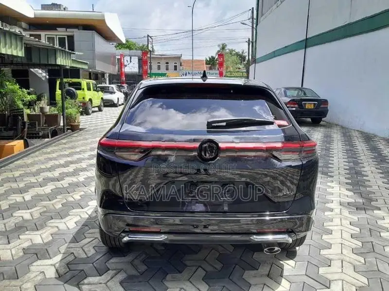 Honda Vezel z Premium 2025