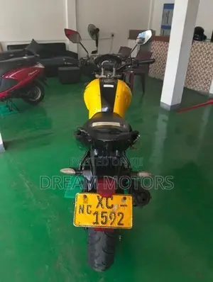 Yamaha FZ S 2011