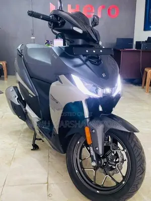 Hero XOOM 125R 2026