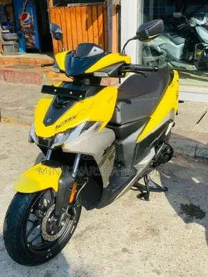 Hero XOOM 125R 2026