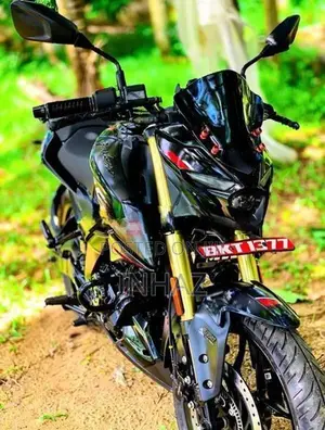 Bajaj Pulsar N160 Premium Edition 2025