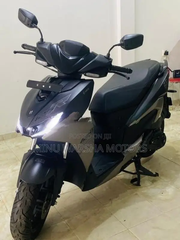 Hero XOOM 125R 2026