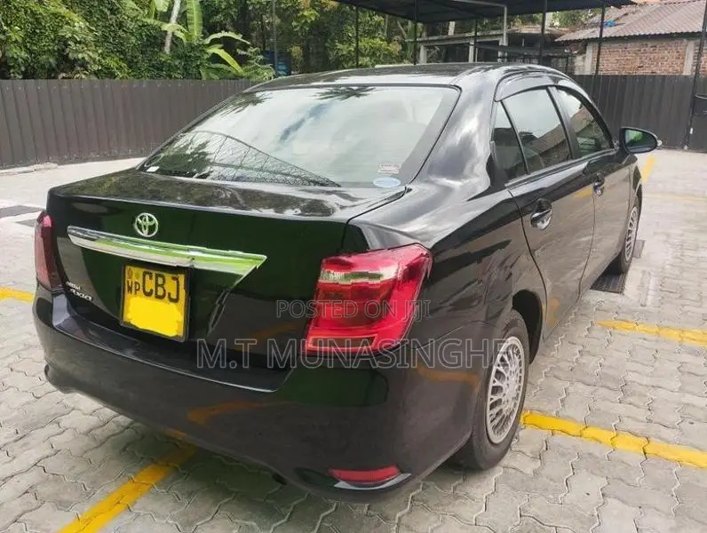 Toyota Axio Non Hybrid 2017