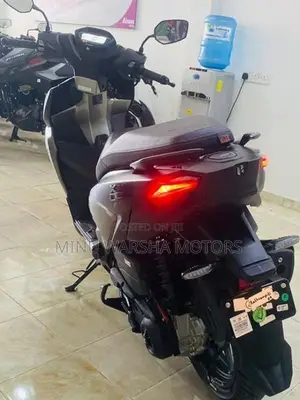 Hero XOOM 125R 2026