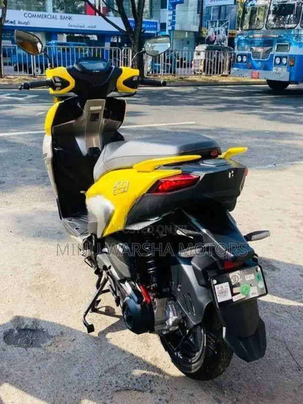 Hero XOOM 125R 2026