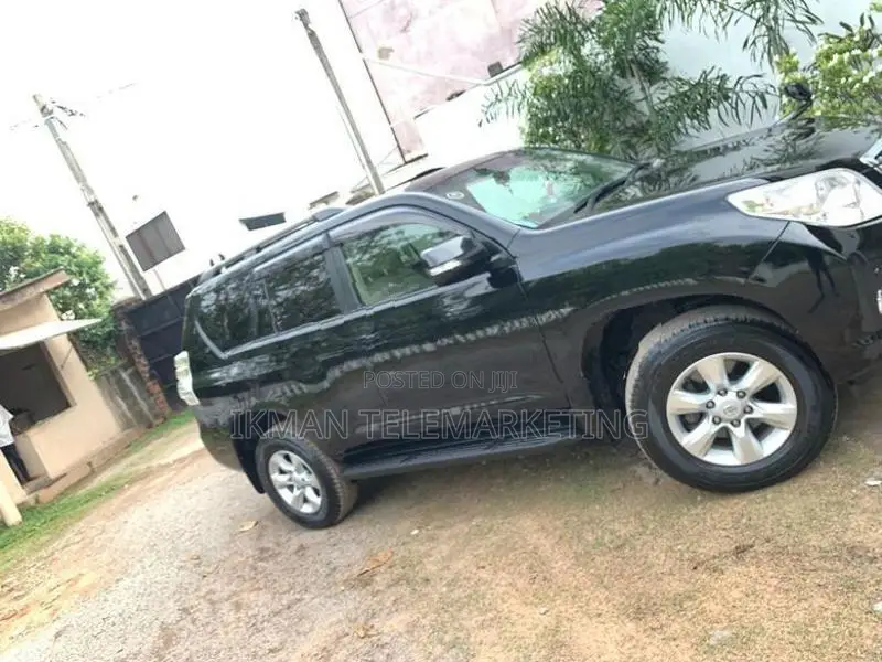 Toyota Land Cruiser Prado 2010