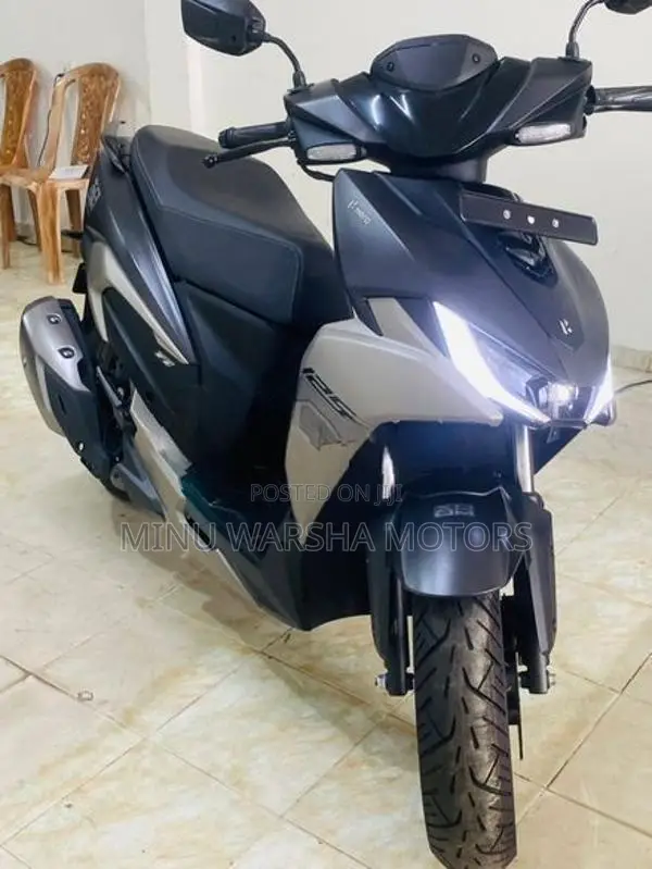 Hero XOOM 125R 2026