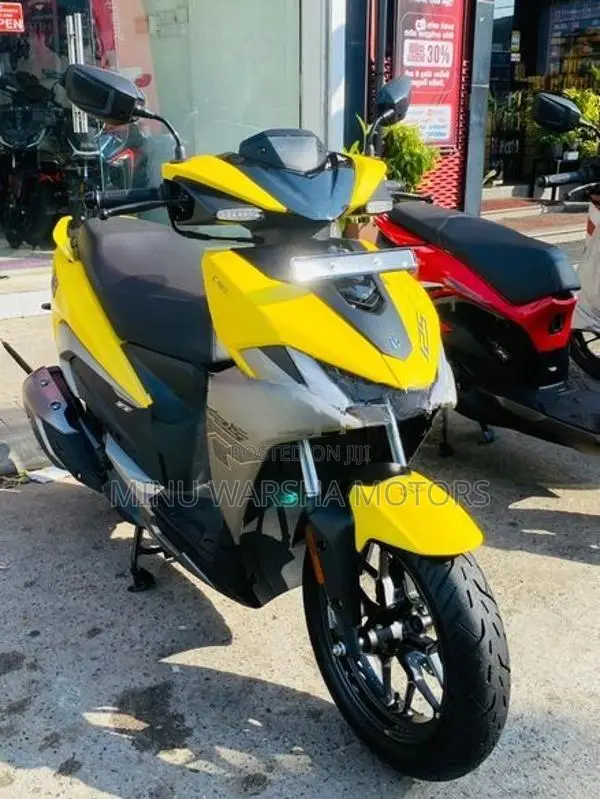 Hero XOOM 125R 2026