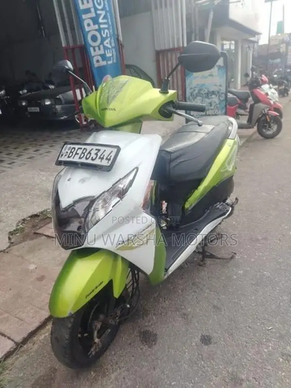 Honda Dio 2017