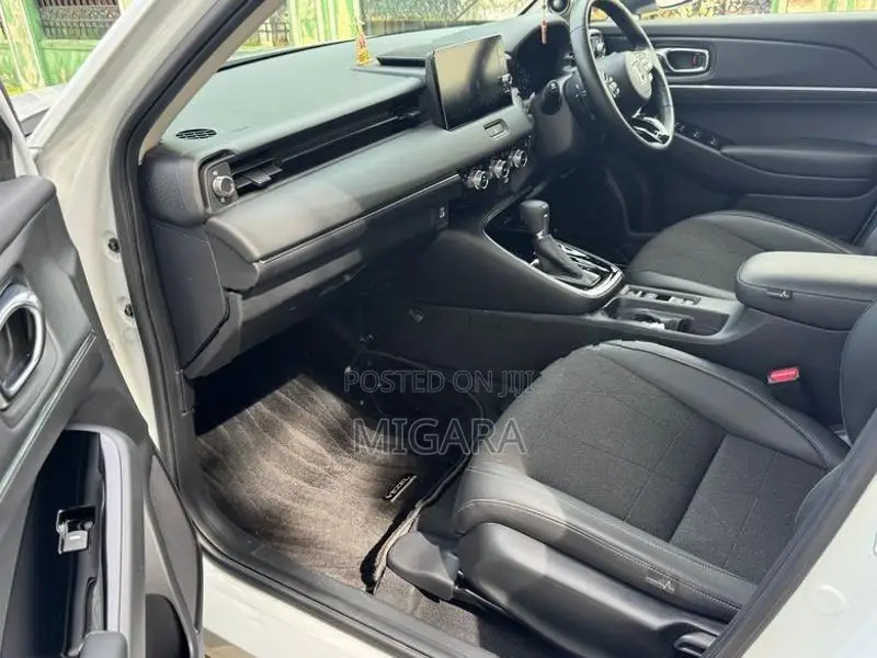 Honda Vezel Premium Sunlight 2024