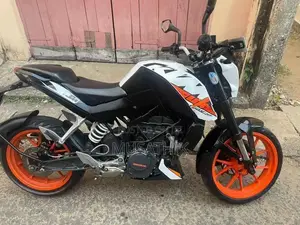 KTM Duke 200 bs4 2019