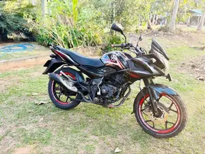 Bajaj Discover 150F 2015