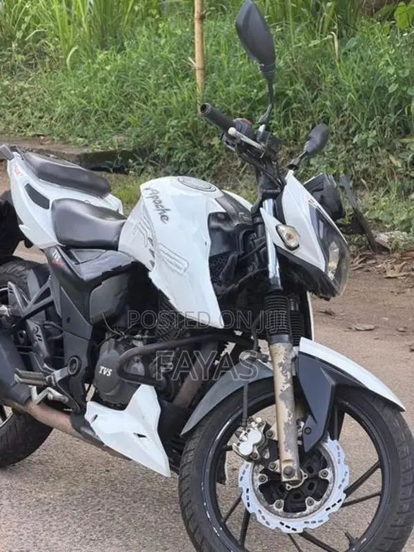 TVS Apache RTR 200 200cc 2017