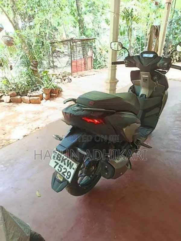 Hero XOOM 125R 2025