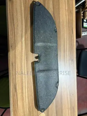 Toyota Vitz KSP130 Bonnet Insulator
