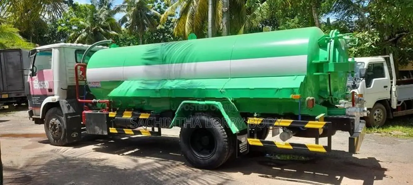 GULLY BOWSER TANK 8000L