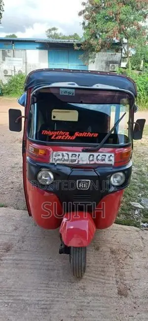 Bajaj RE 4 Stroke 2016