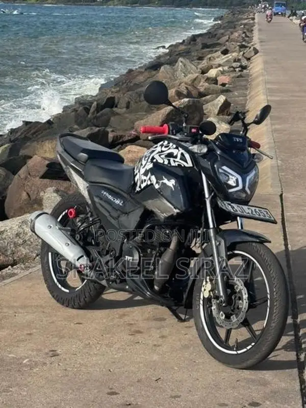 TVS Raider 125 Black 2025
