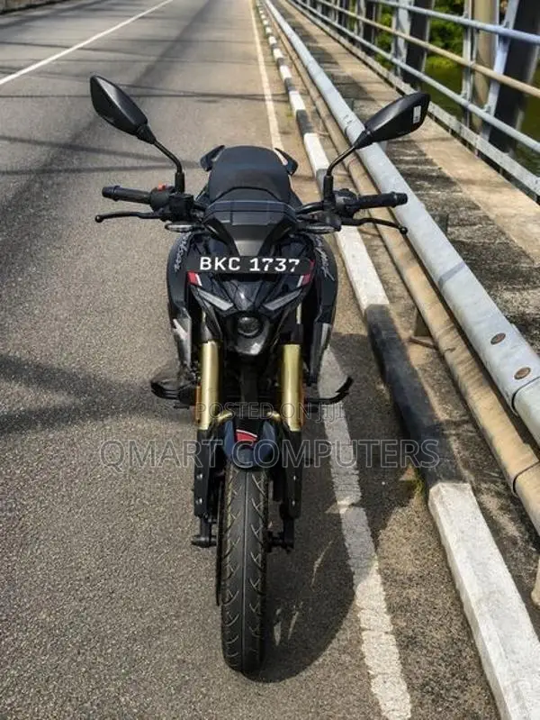 Bajaj Pulsar N160 Premium 2025