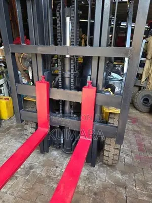CAT Forklift 2009