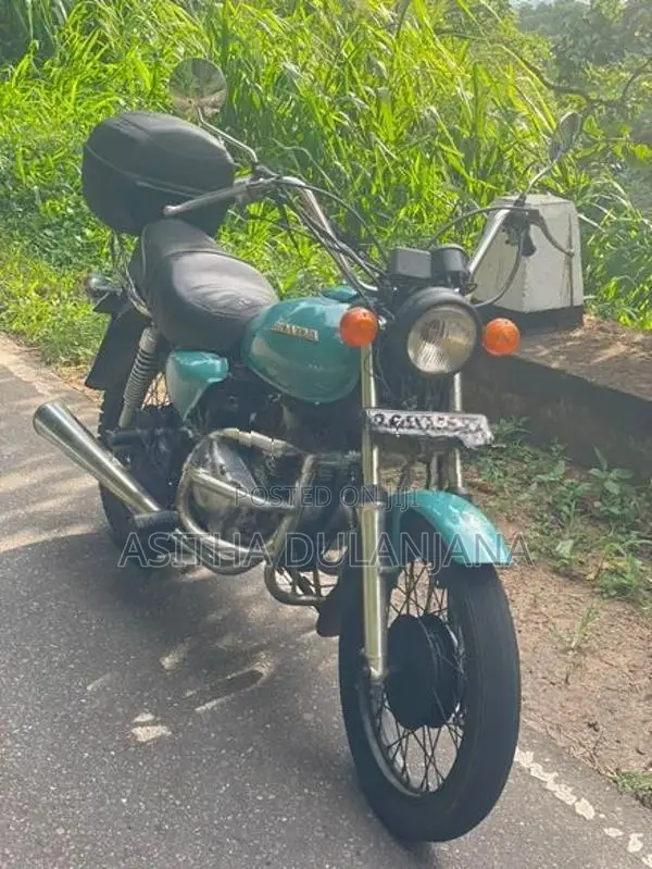 Honda CM Custom 1884 1984