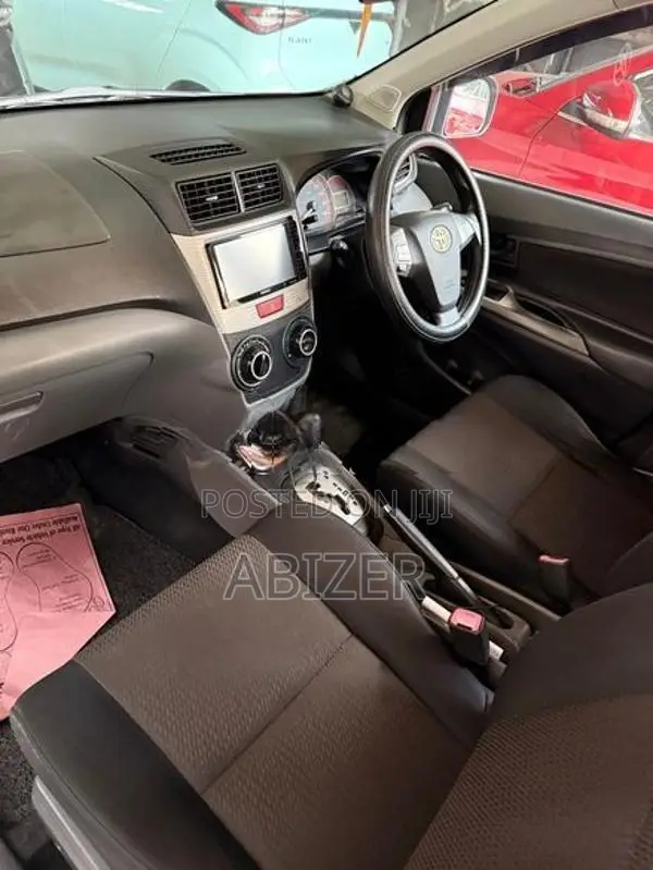 Toyota Avanza 2013