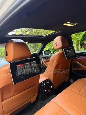 BMW 530e M Sport + 2017