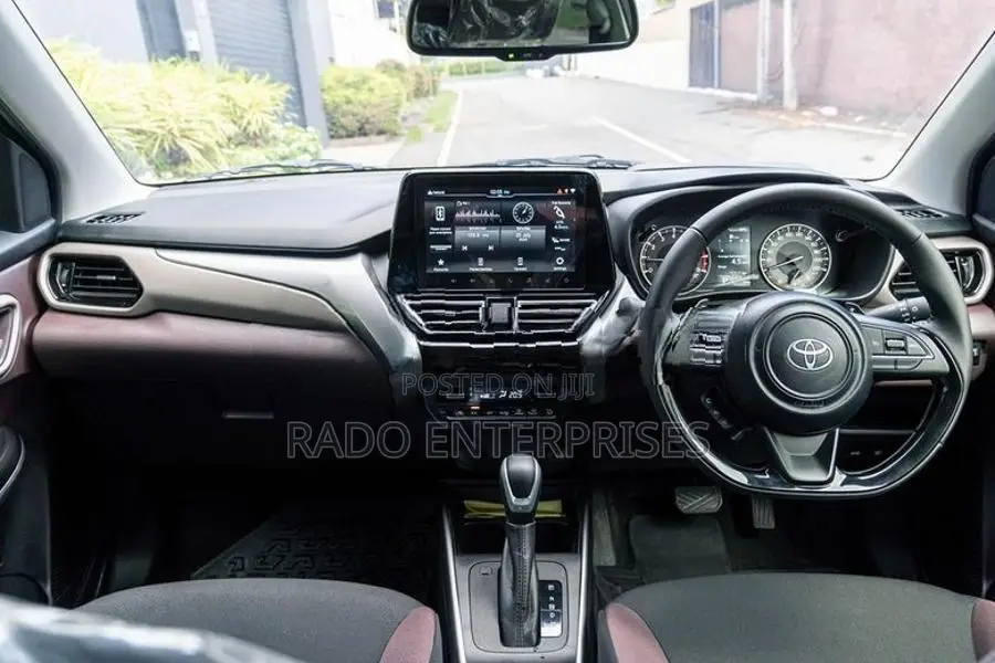 Toyota Taisor V GRADE 2026