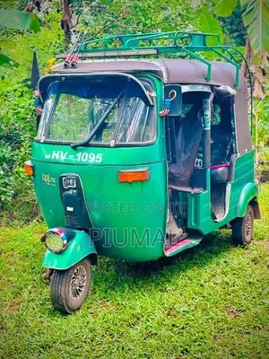 Bajaj RE 2003