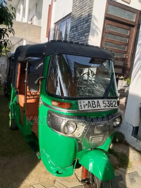 Bajaj RE 2015 Three Wheel (Used)