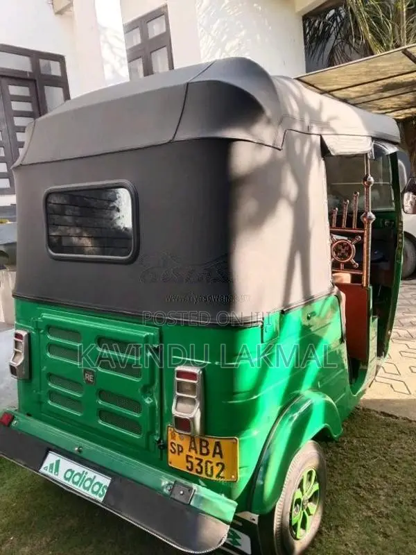 Bajaj RE 2015 Three Wheel (Used)