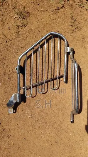 Used Honda CD200 (Nikal) Original Saree Guard for All