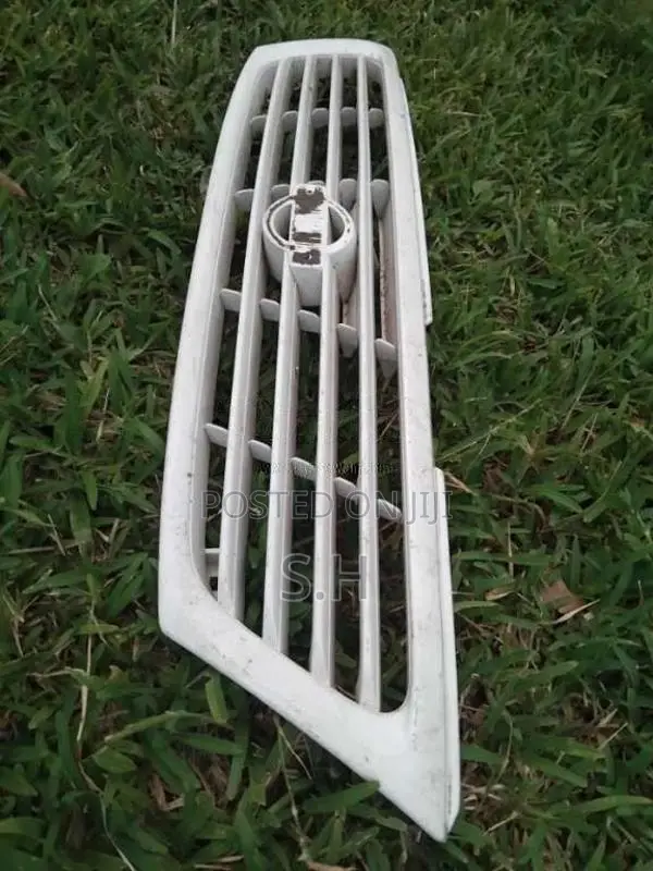 Genuine Japan Used Nissan FB14 Front Shell (Grill) for Car