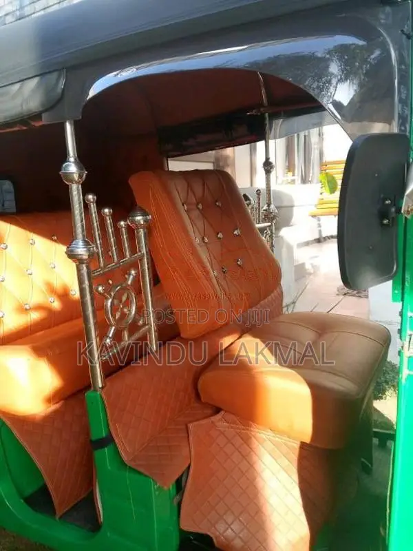 Bajaj RE 2015 Three Wheel (Used)
