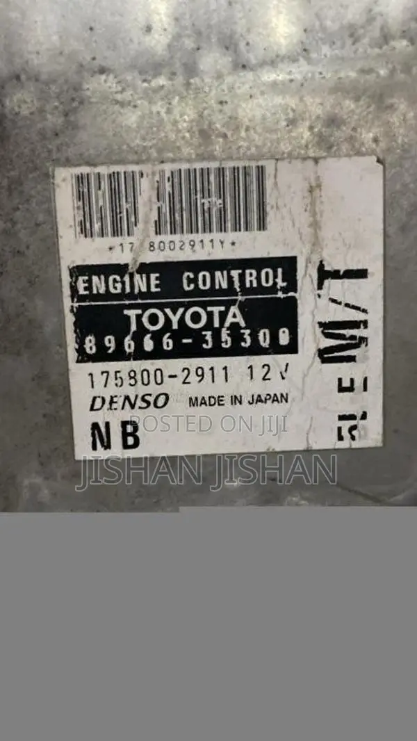 ToyotaHiAceKDH200EngineECUBatteryTray for Van