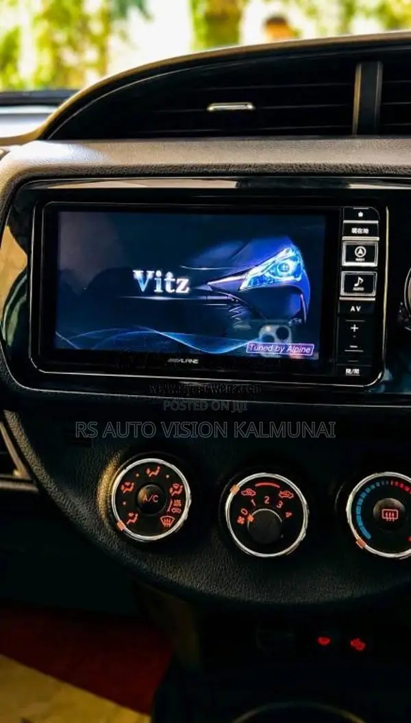 Toyota Vitz 2019 Car (Used)
