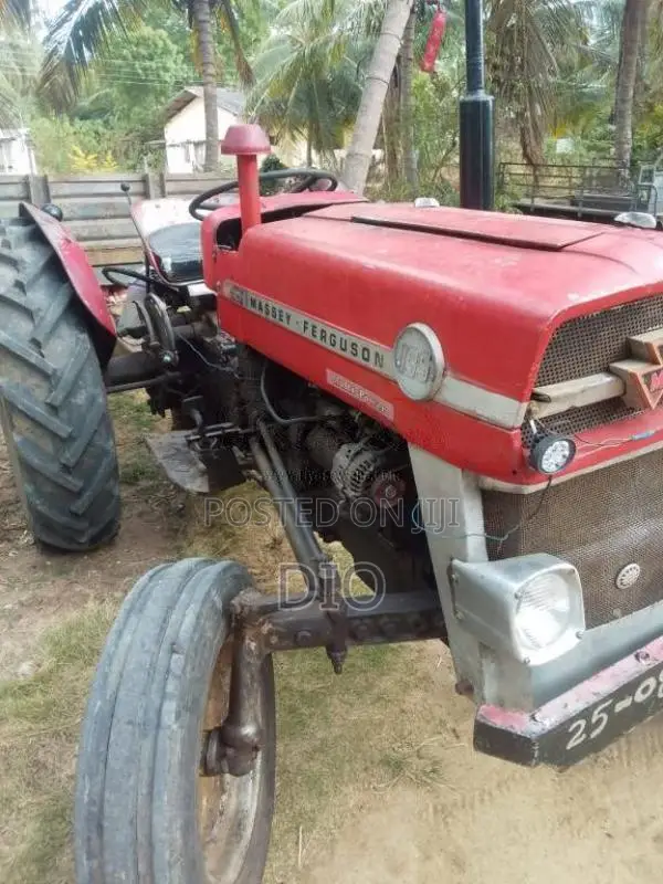Massey-Ferguson 135 1980 Tractor (Used)