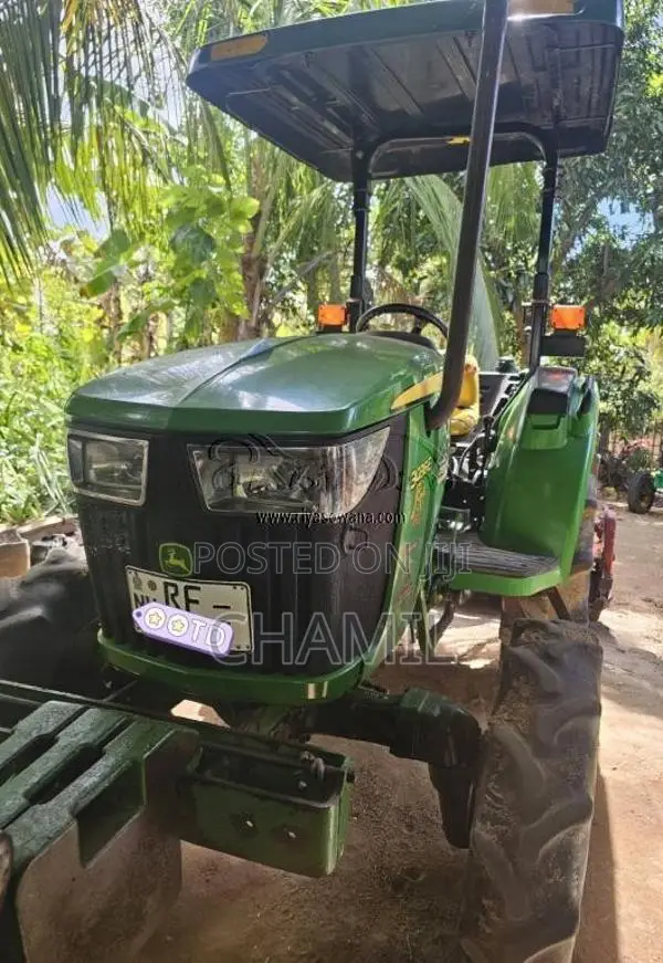 John-Deere 3036E 2017 Tractor (Used)